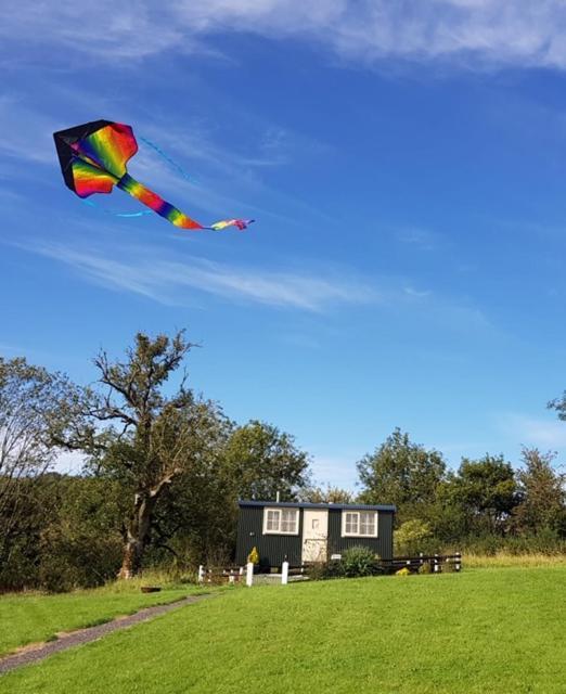 ホテル Glamping On The Hill Mells エクステリア 写真
